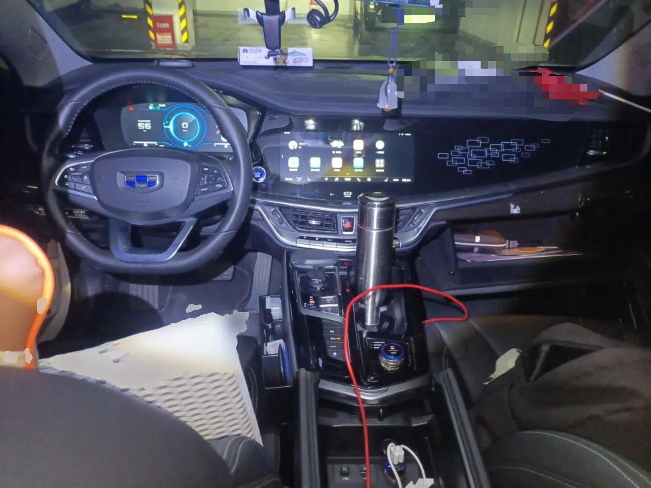 Geely Auto Emgrand GT New Energy 2018 1.5T PHEV Yao Ling Edition — миниатюра 10