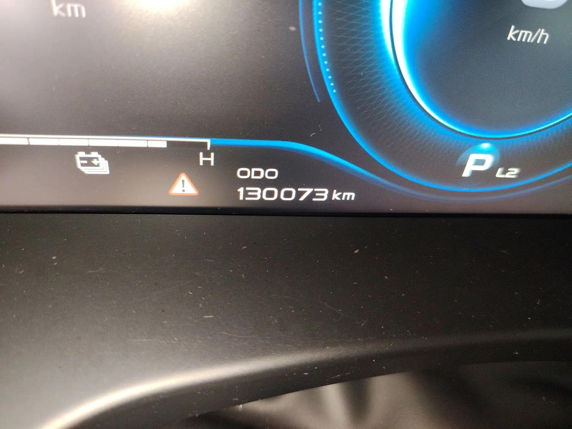 Geely Auto Emgrand GT New Energy 2018 1.5T PHEV Yao Ling Edition — миниатюра 13