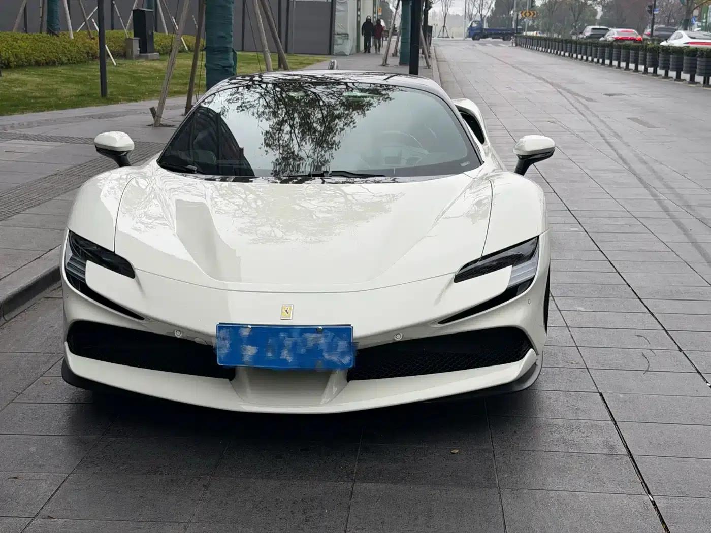 SF90 2020 3.9T V8 Stradale — миниатюра 2