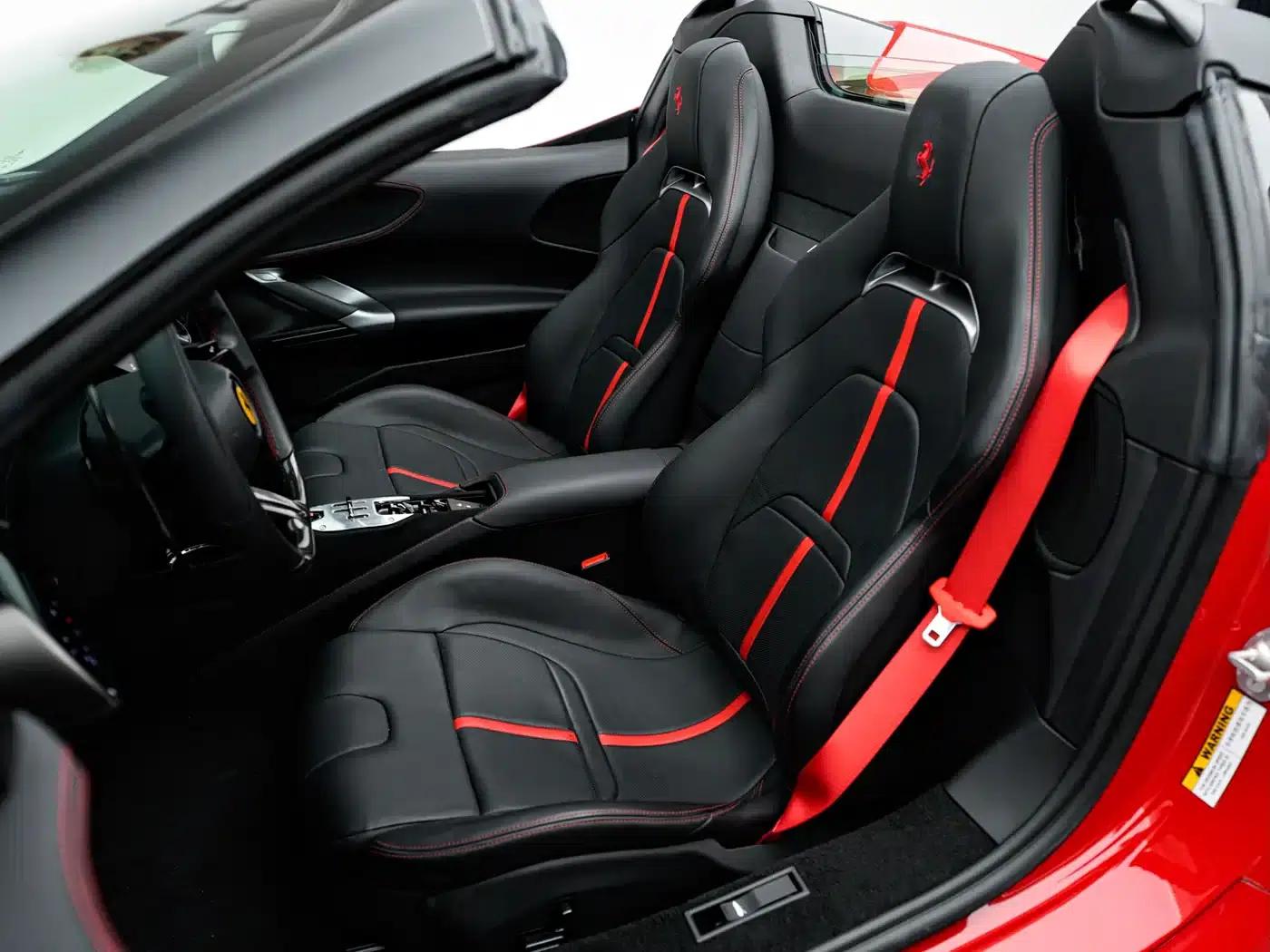 SF90 2021 3.9T V8 Spider — миниатюра 14