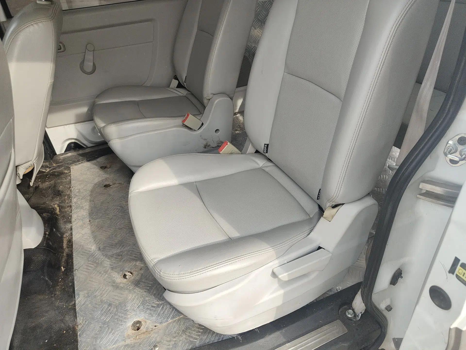 Jinbei New Hiace S 2018 1.6L Business Edition DLCG16 — миниатюра 18