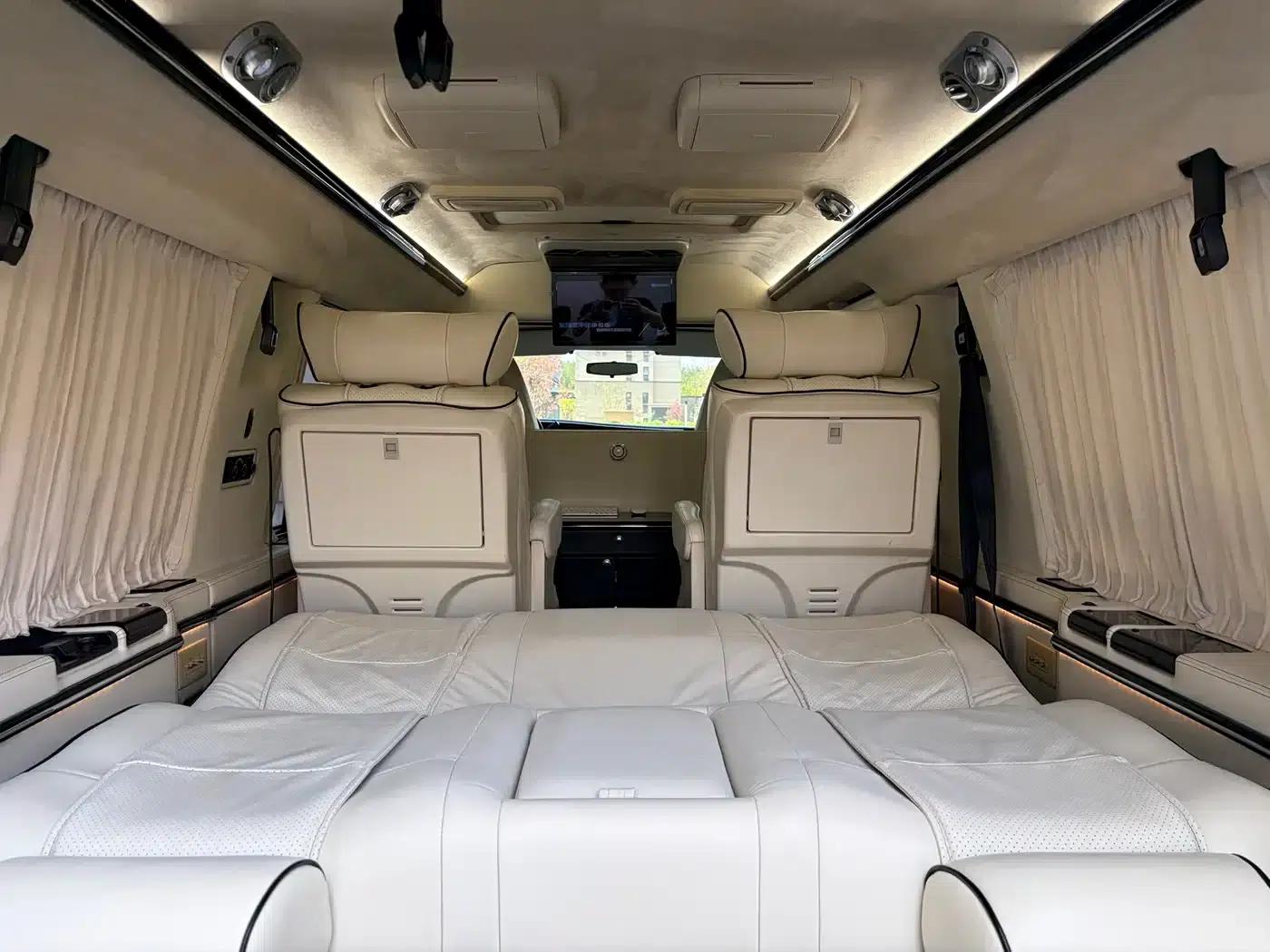 2013 SAVANA 6.0L 2500S Sport Edition 7-seater — миниатюра 9