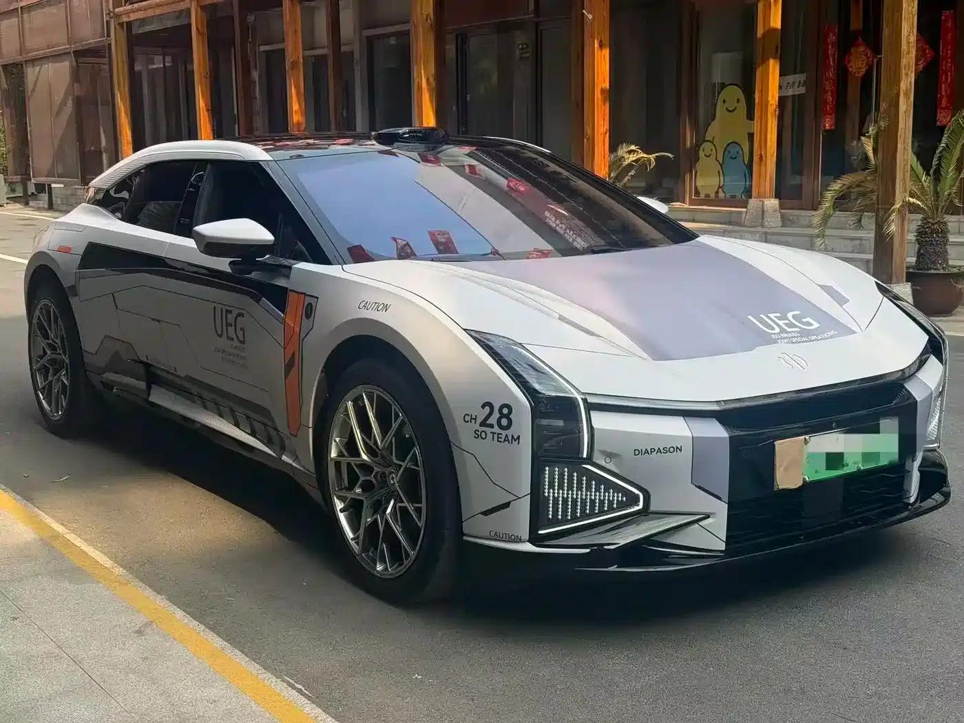 2023 HiPhi Z (Four-seater version) — миниатюра 3