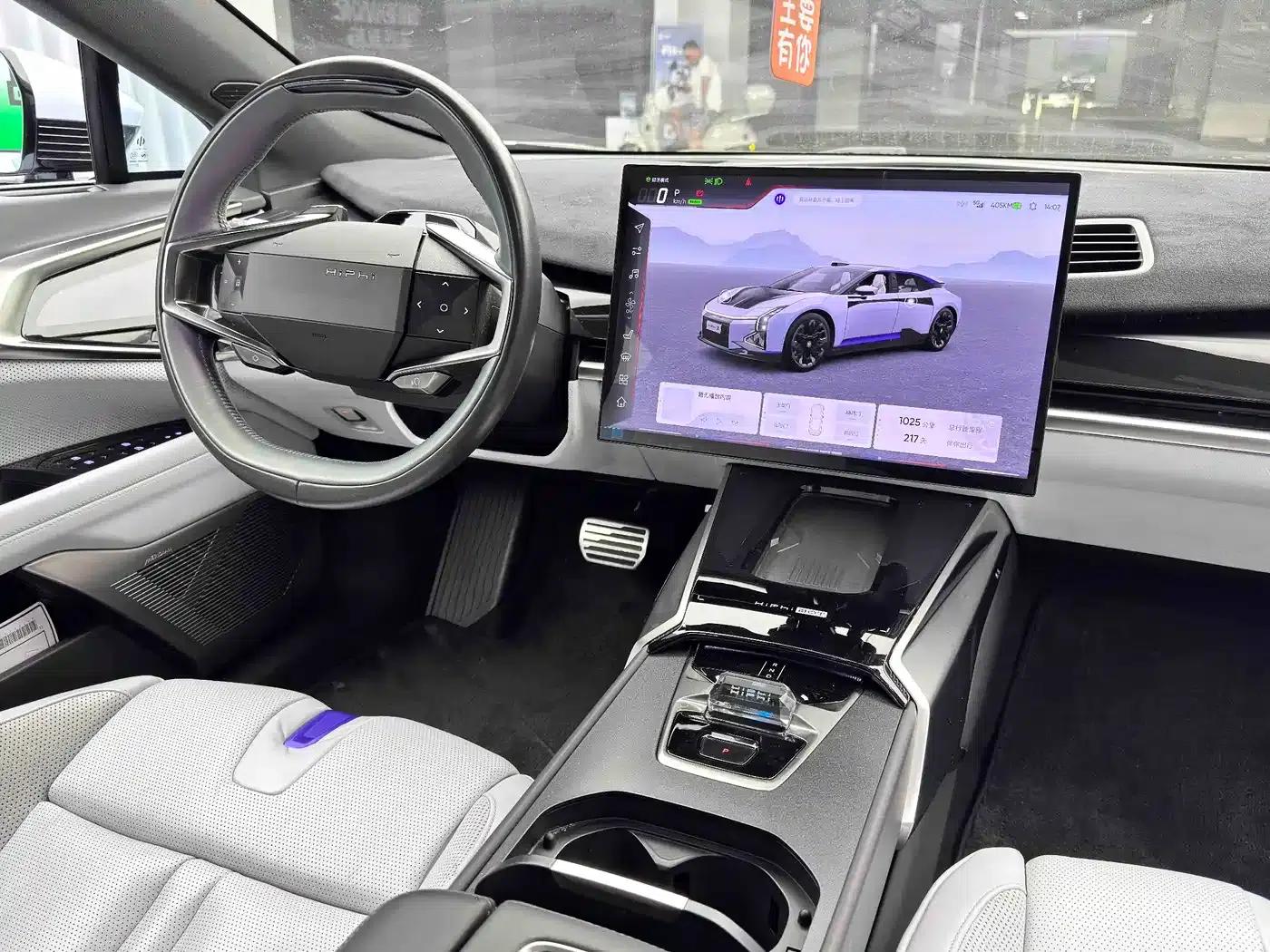 HiPhi Z 2023 City Edition (4-seater) — миниатюра 12