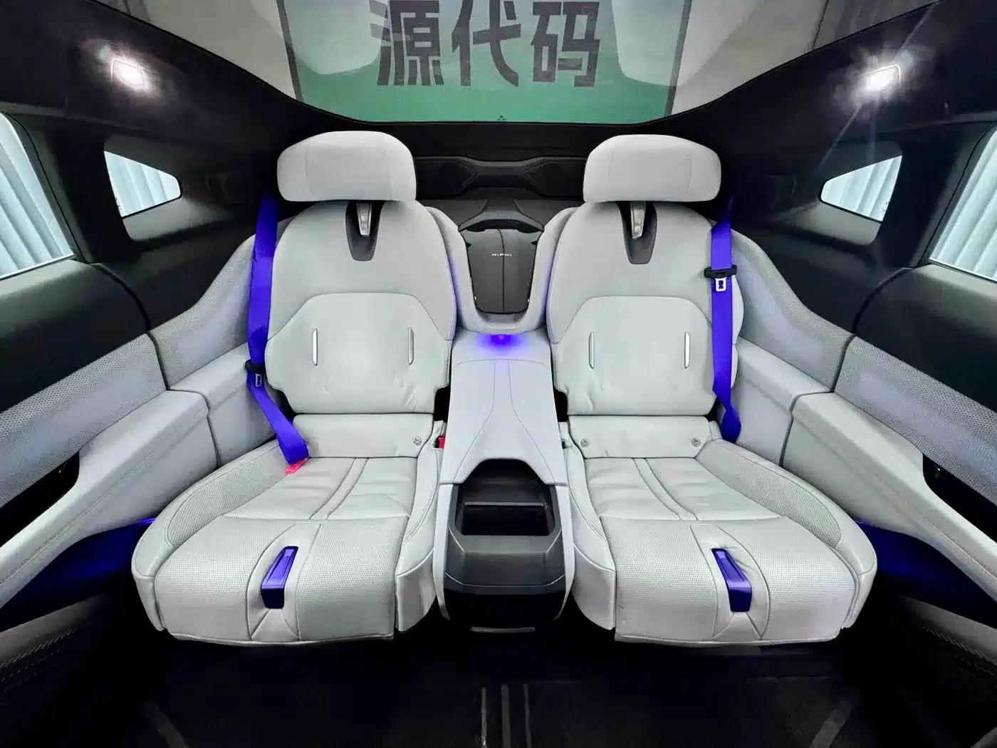 HiPhi Z 2023 City Edition (4-seater) — миниатюра 14