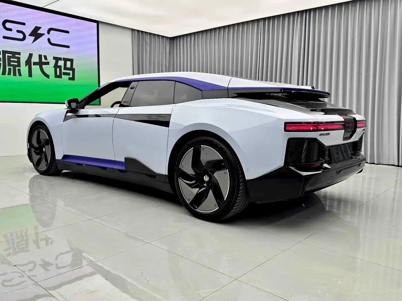 HiPhi Z 2023 City Edition (4-seater) — миниатюра 21