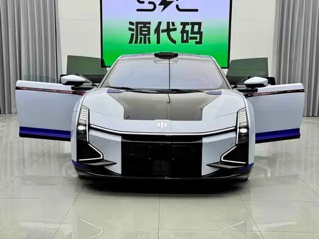 HiPhi Z 2023 City Edition (4-seater)
