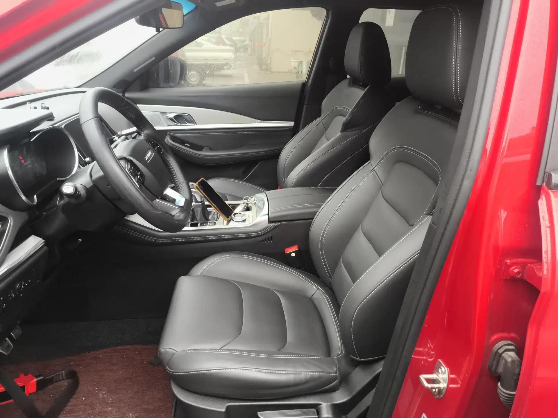 JETOUR X70 Coupe 2020 1.5T Manual Cool 6-Seater — миниатюра 18