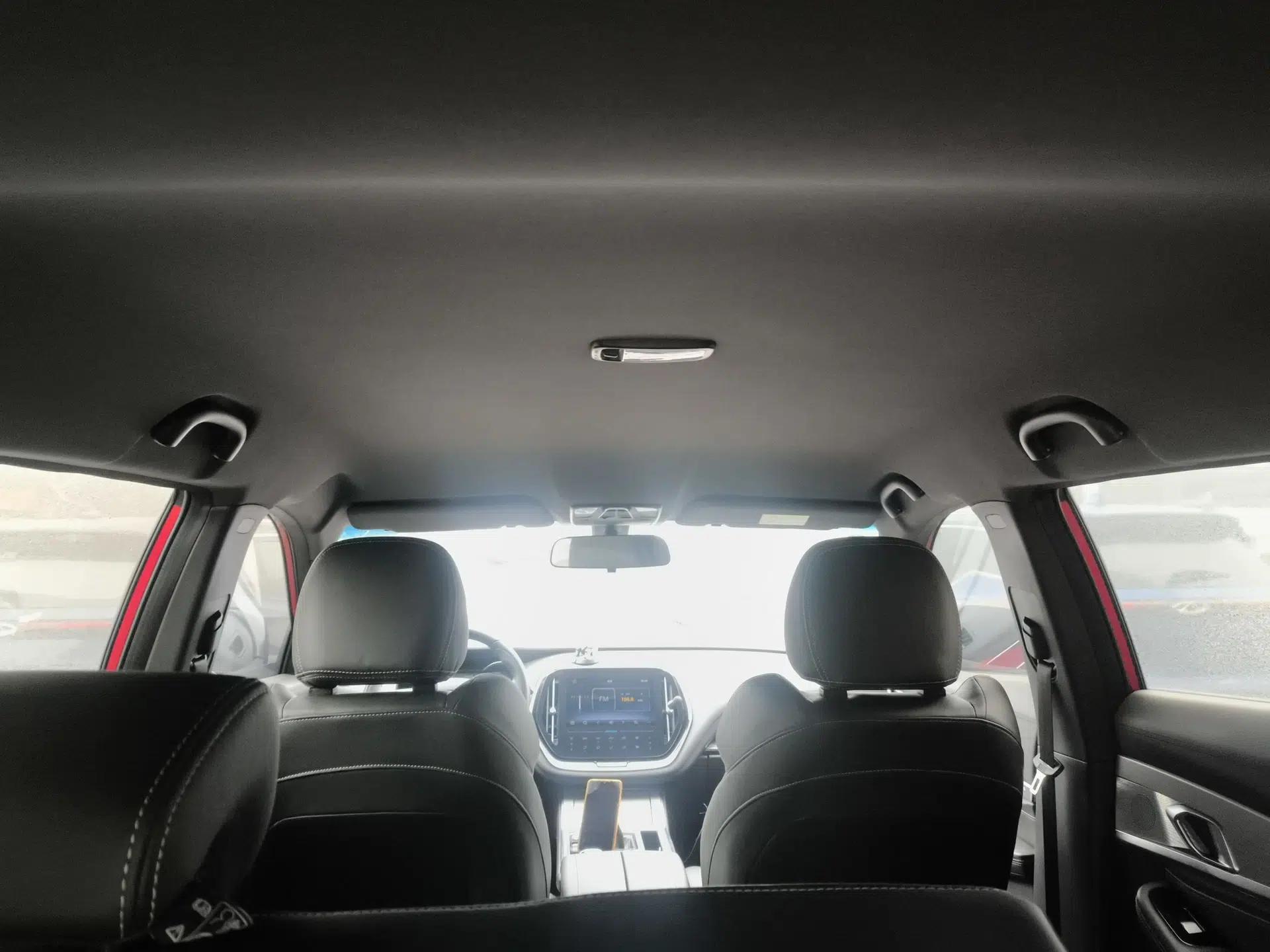 JETOUR X70 Coupe 2020 1.5T Manual Cool 6-Seater — миниатюра 21