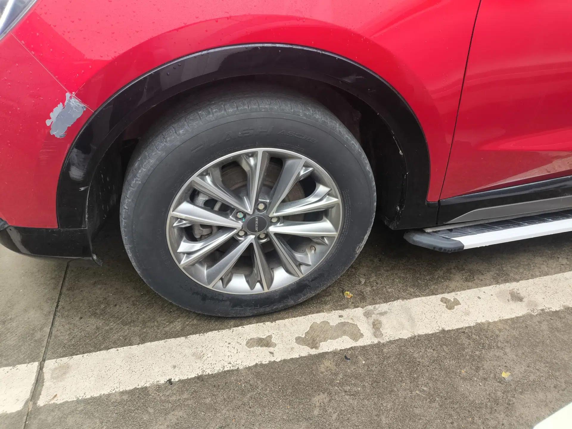 JETOUR X70 Coupe 2020 1.5T Manual Cool 6-Seater — миниатюра 8