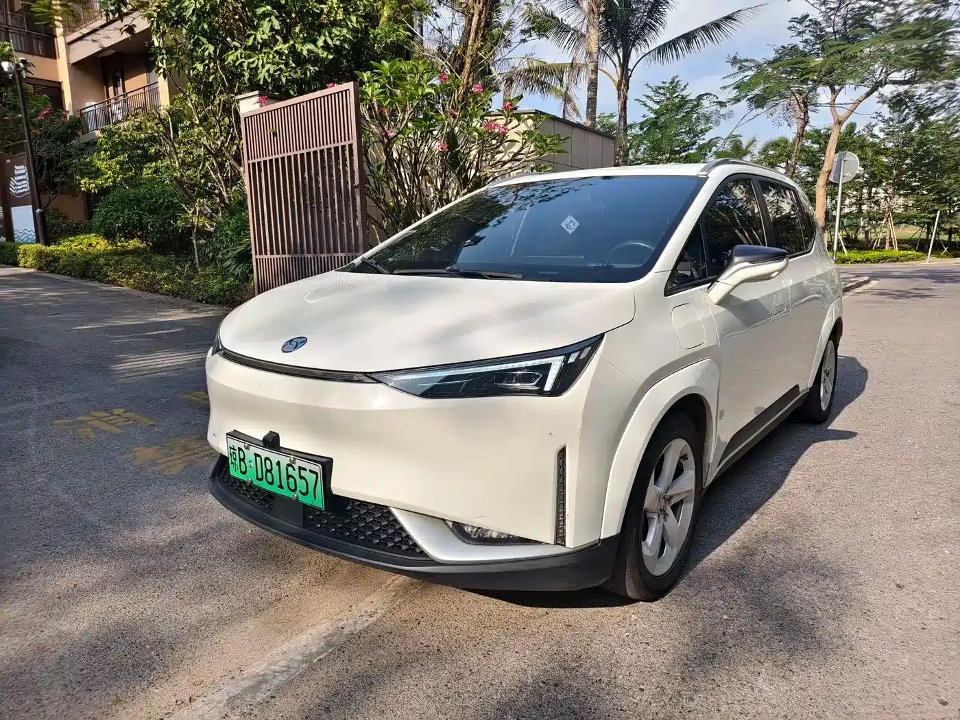 Hycan Z03 2022 Model 510km Trendy Edition 135kW 63.98kWh — миниатюра 1
