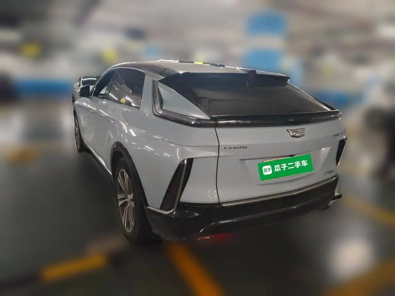 Cadillac LYRIQ 2022 Rear-Drive Long-Range Luxury Edition — миниатюра 4