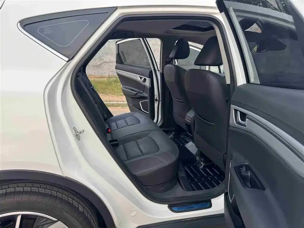 Geely GSe 2018 Premium Edition — миниатюра 13