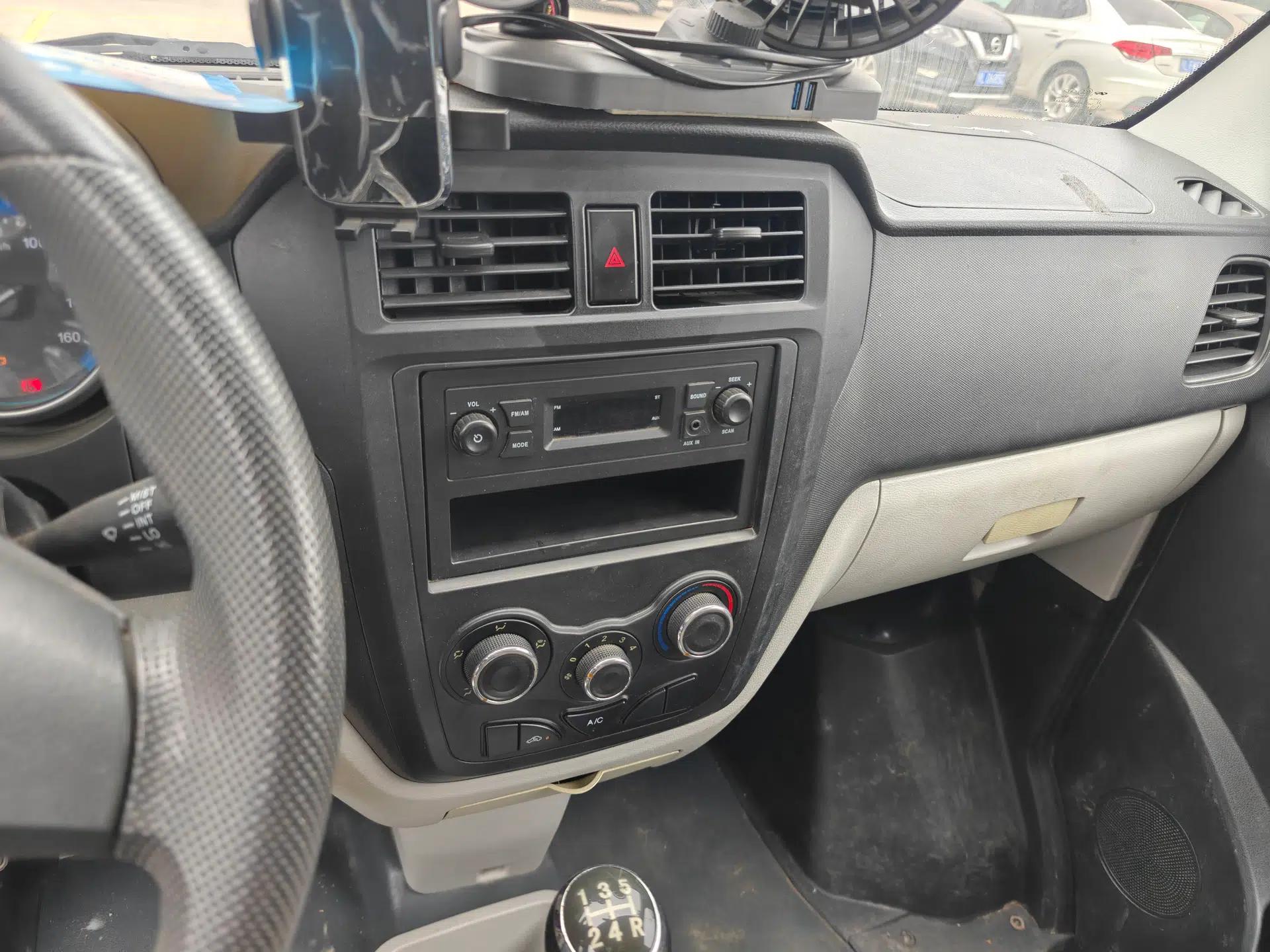 Karry Youjin 2019 1.5L Standard Van China VI Emission Standard Single-Row Extended Version DAM15KR — миниатюра 14
