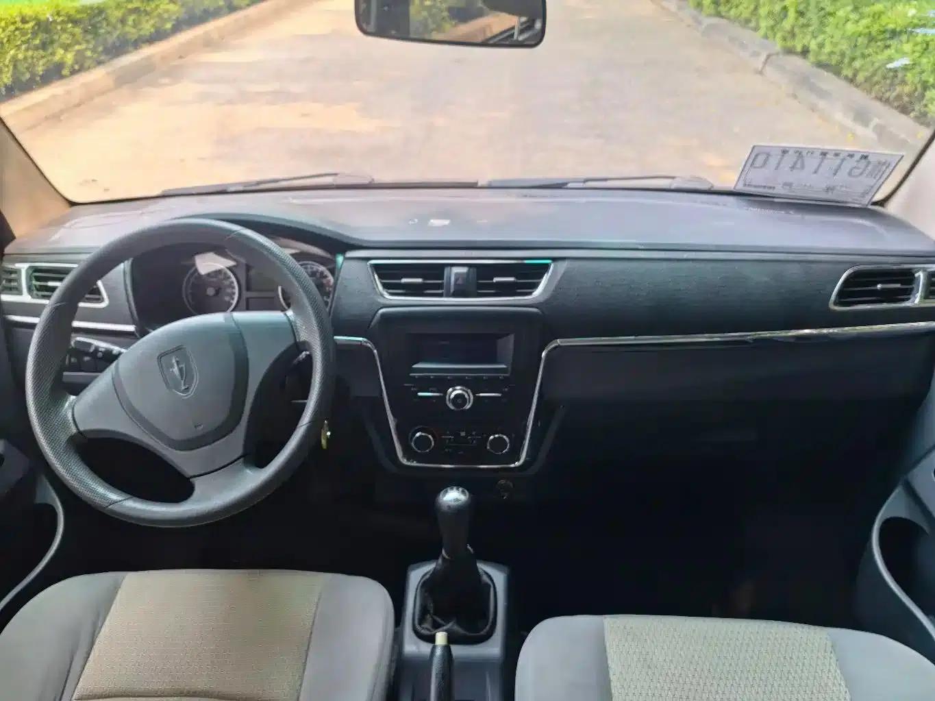 Jinbei T3 2019 1.5L National VI Dual Cab Comfort Extended Version JKC1030SS6FL — миниатюра 3