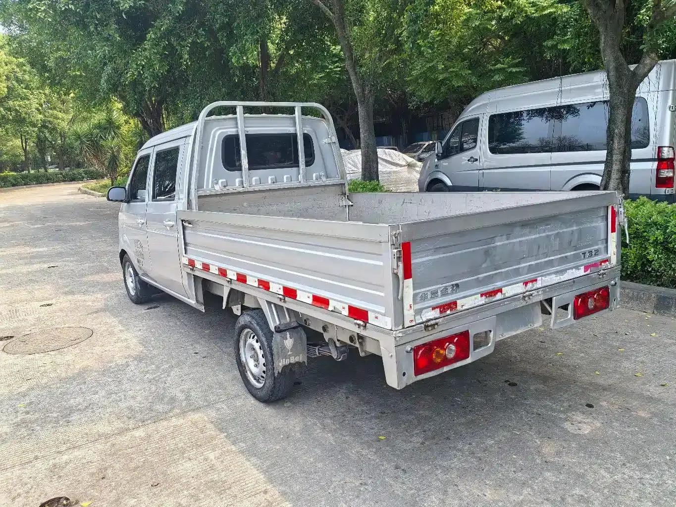 Jinbei T3 2019 1.5L National VI Dual Cab Comfort Extended Version JKC1030SS6FL — миниатюра 7