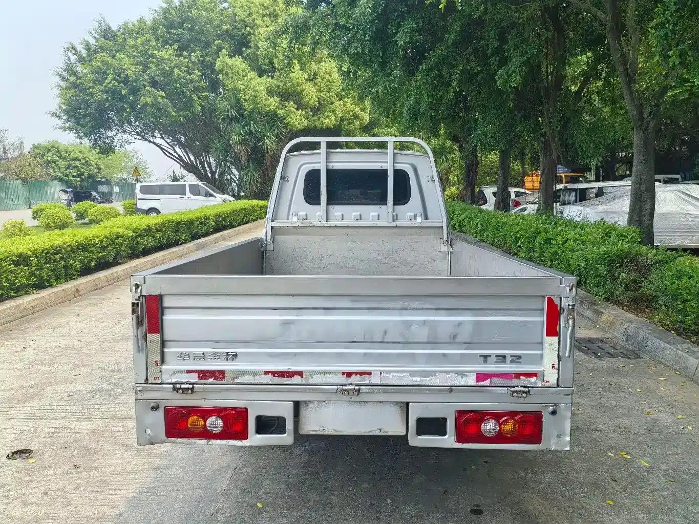 Jinbei T3 2019 1.5L National VI Dual Cab Comfort Extended Version JKC1030SS6FL — миниатюра 9