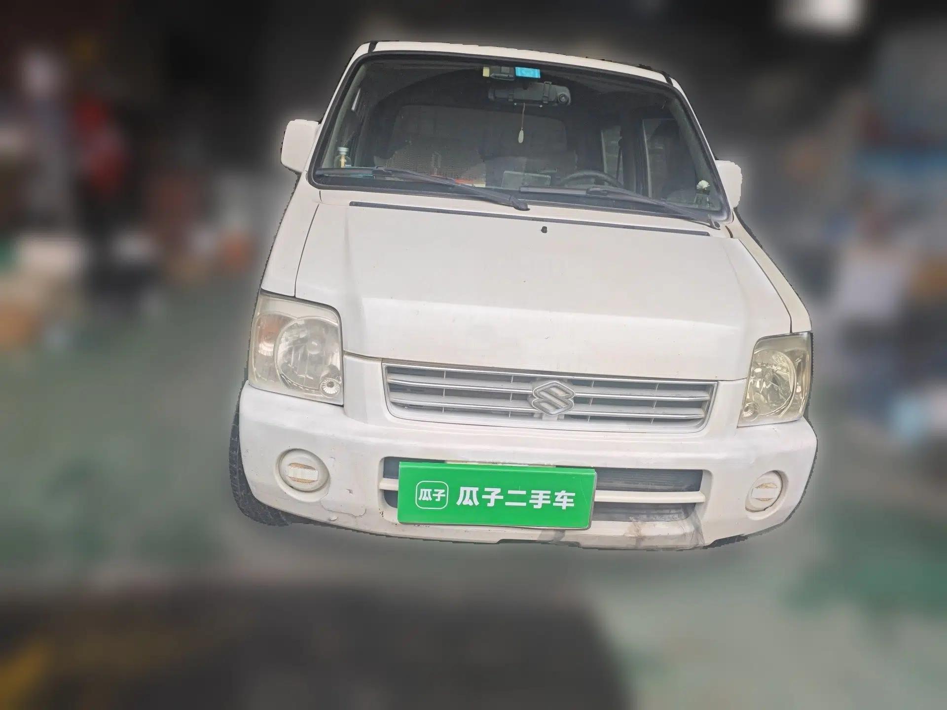 Suzuki Wagon R 2013 Venture Edition 1.0L Manual Economy Model — миниатюра 2