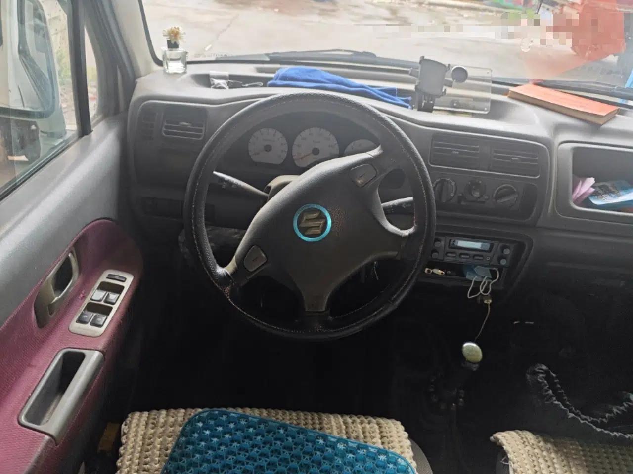 Suzuki Wagon R 2013 Venture Edition 1.0L Manual Economy Model — миниатюра 11
