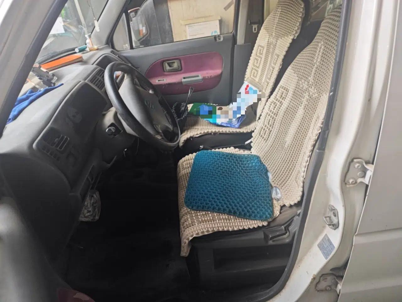 Suzuki Wagon R 2013 Venture Edition 1.0L Manual Economy Model — миниатюра 16
