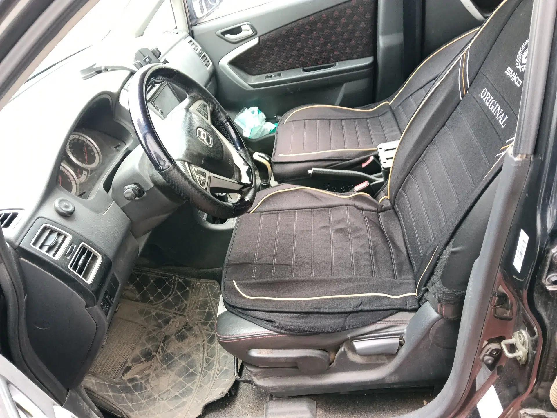 Suzuki Liana A6 2015 Hatchback 1.4L Manual Ideal Model — миниатюра 16