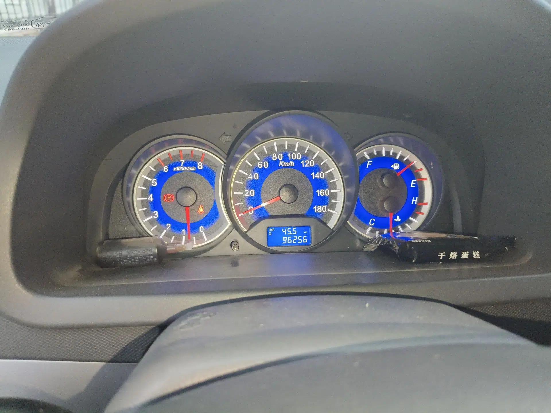 Suzuki Wagon R X5 2013 Cruise Edition 1.4L VVT Standard Model — миниатюра 12