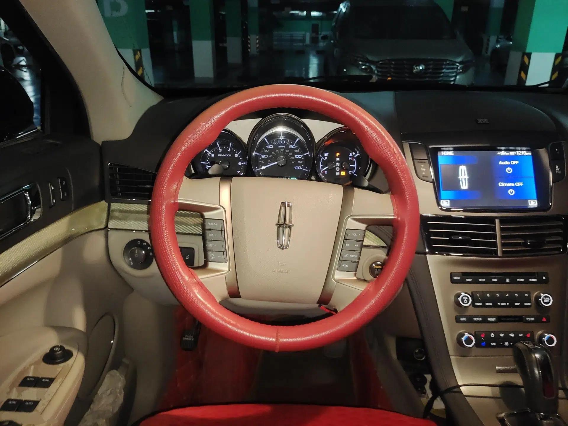 Lincoln MKT 2010 3.5T EcoBoost AWD — миниатюра 11