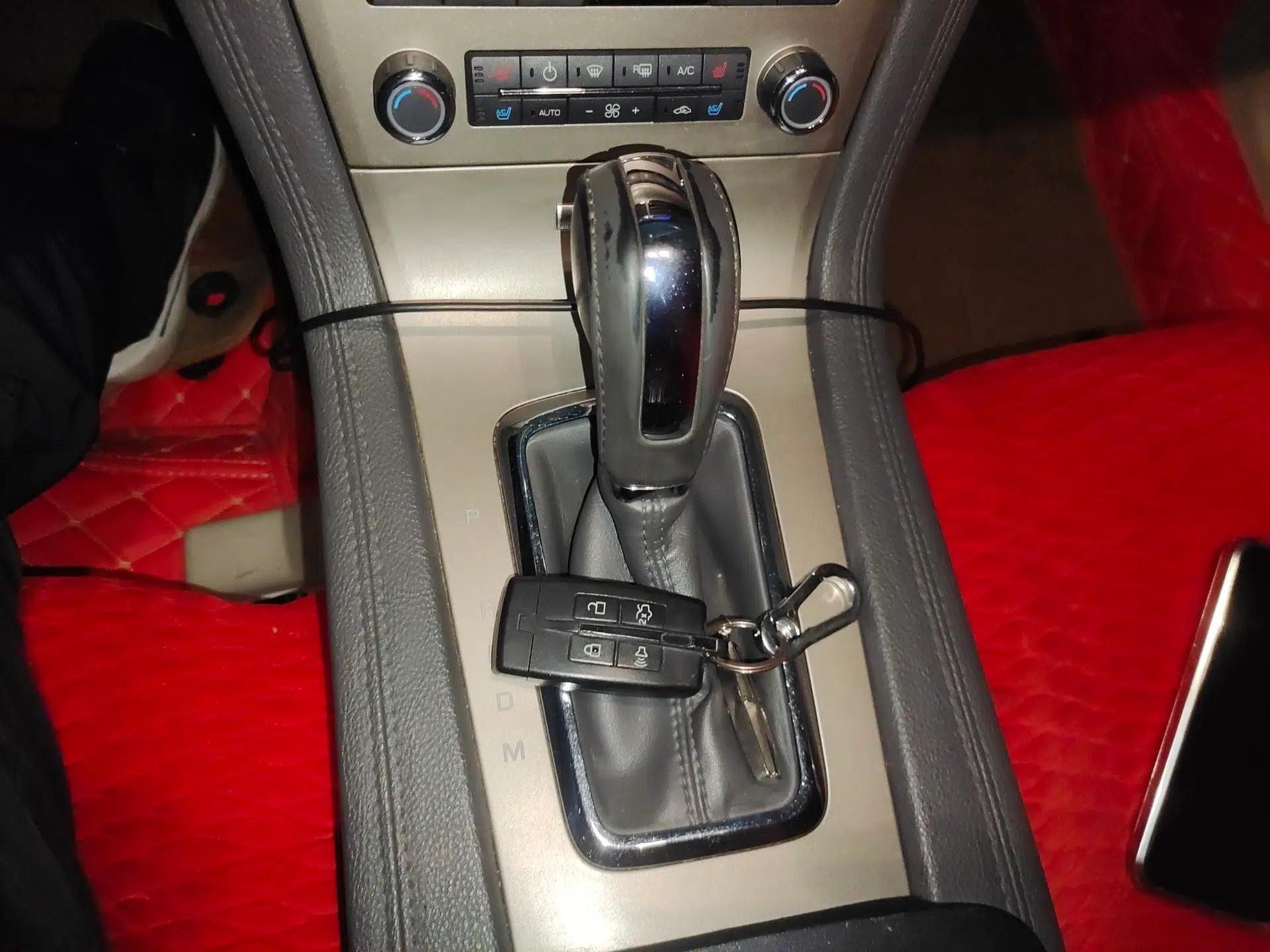 Lincoln MKT 2010 3.5T EcoBoost AWD — миниатюра 15