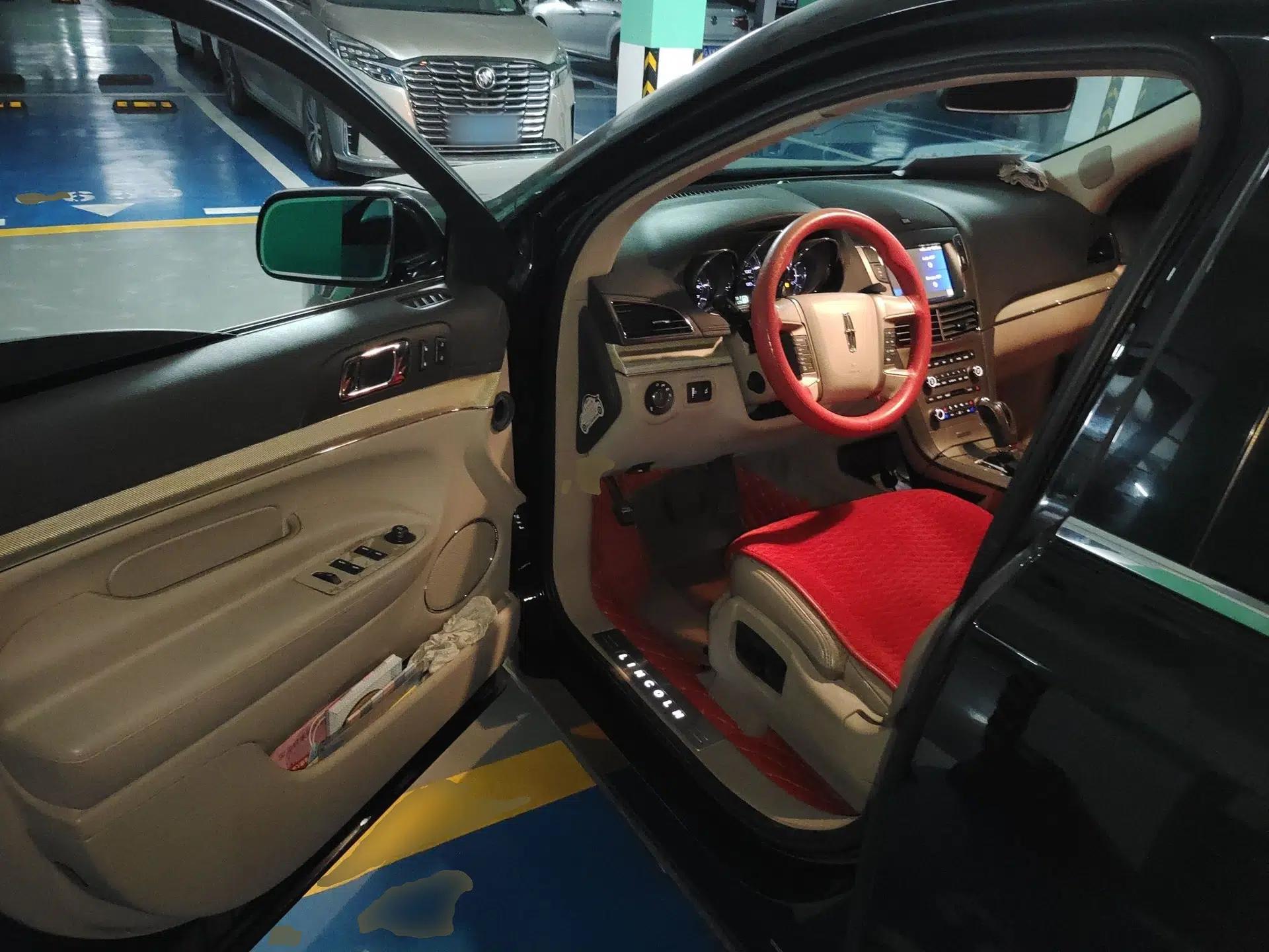 Lincoln MKT 2010 3.5T EcoBoost AWD — миниатюра 17