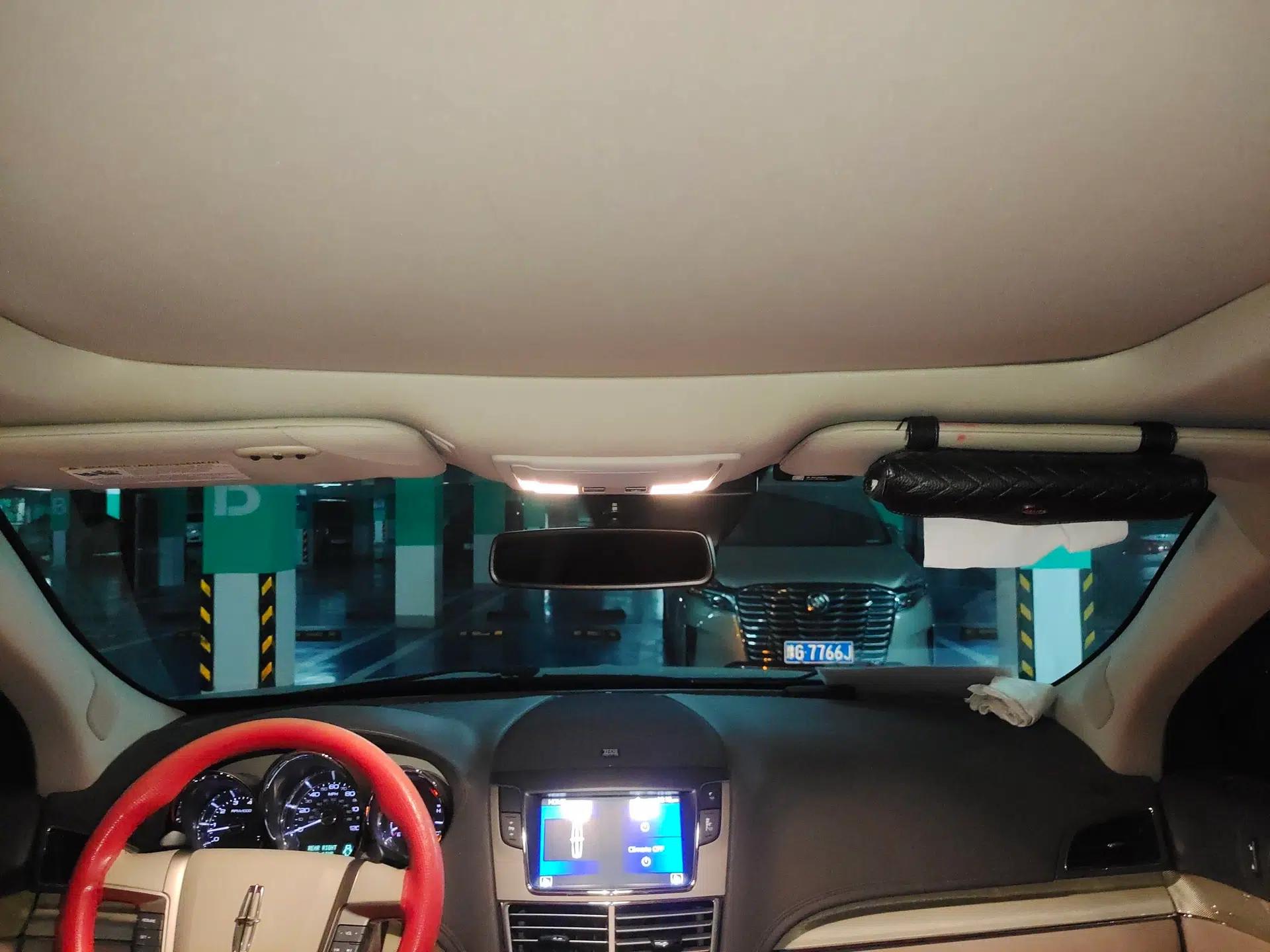 Lincoln MKT 2010 3.5T EcoBoost AWD — миниатюра 19