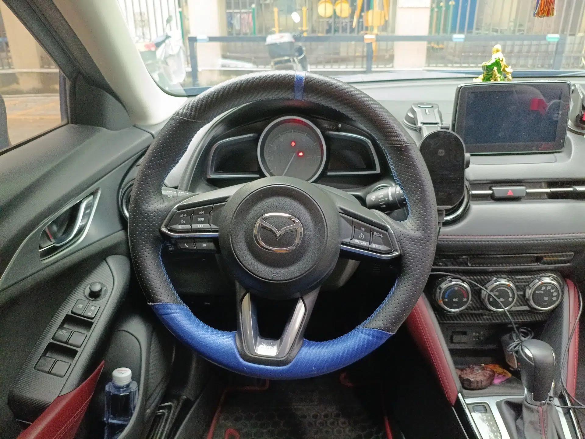 Mazda CX-3 2018 2.0L Automatic Prestige Edition — миниатюра 11