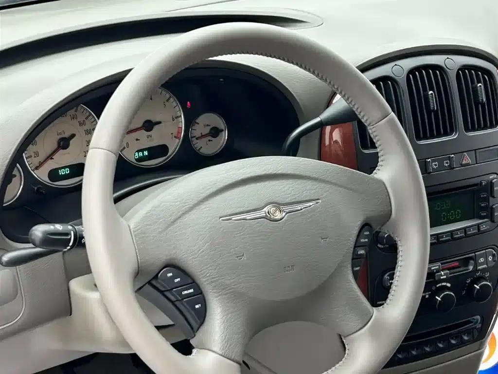 2007 Grand Voyager 3.3L Business Edition — миниатюра 8