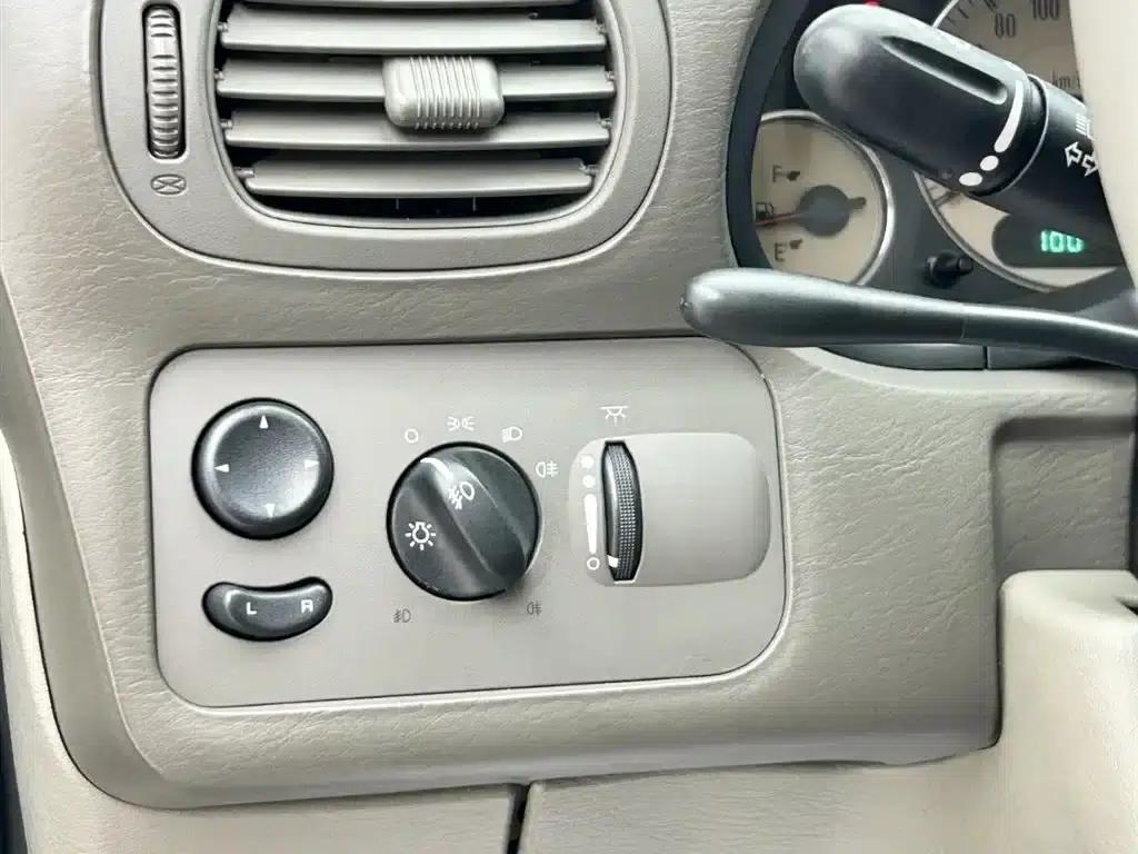2007 Grand Voyager 3.3L Business Edition — миниатюра 9