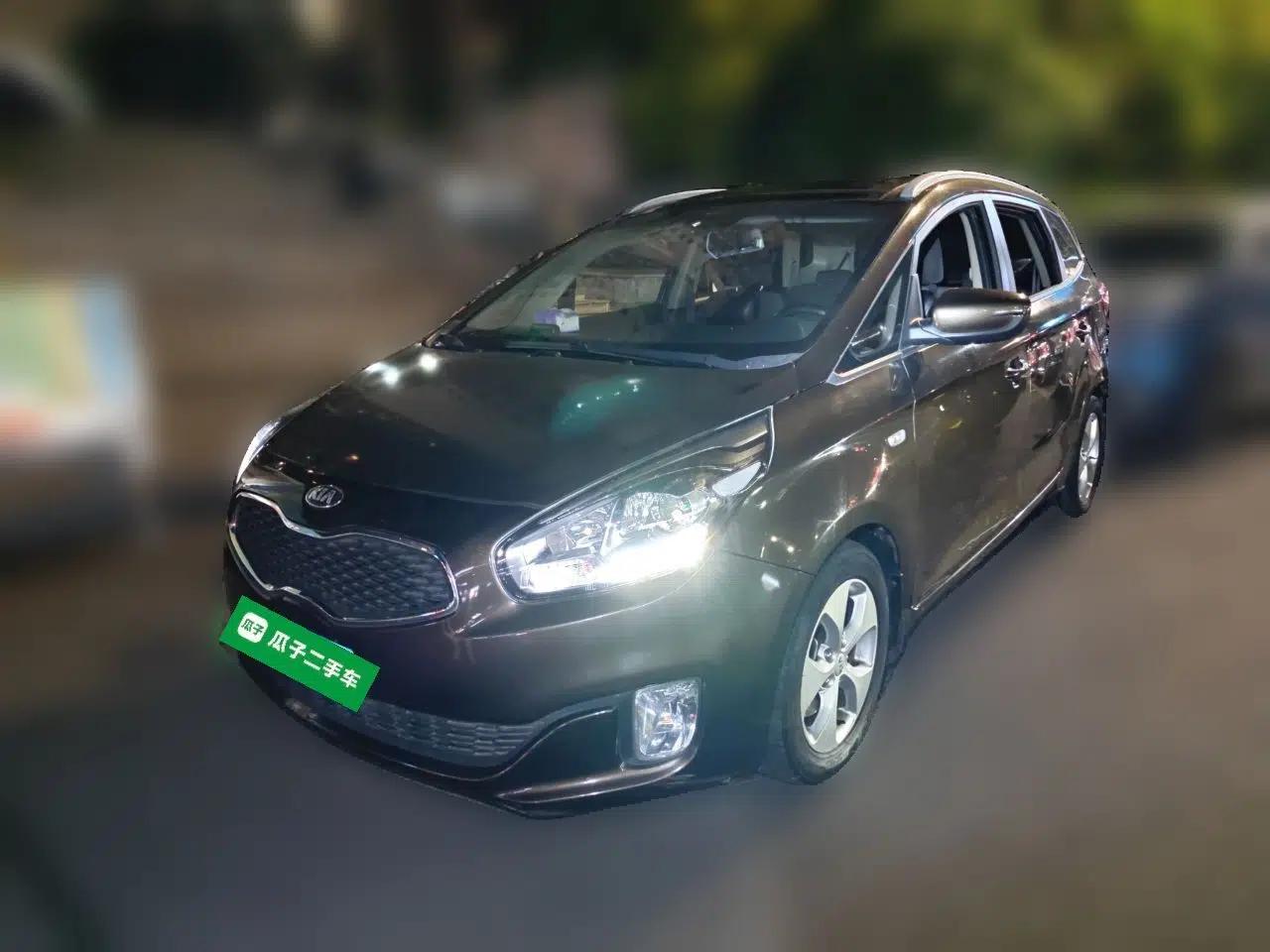 Kia Carens 2013 2.0L 7-Seater Automatic Standard Version China IV Standard — миниатюра 1
