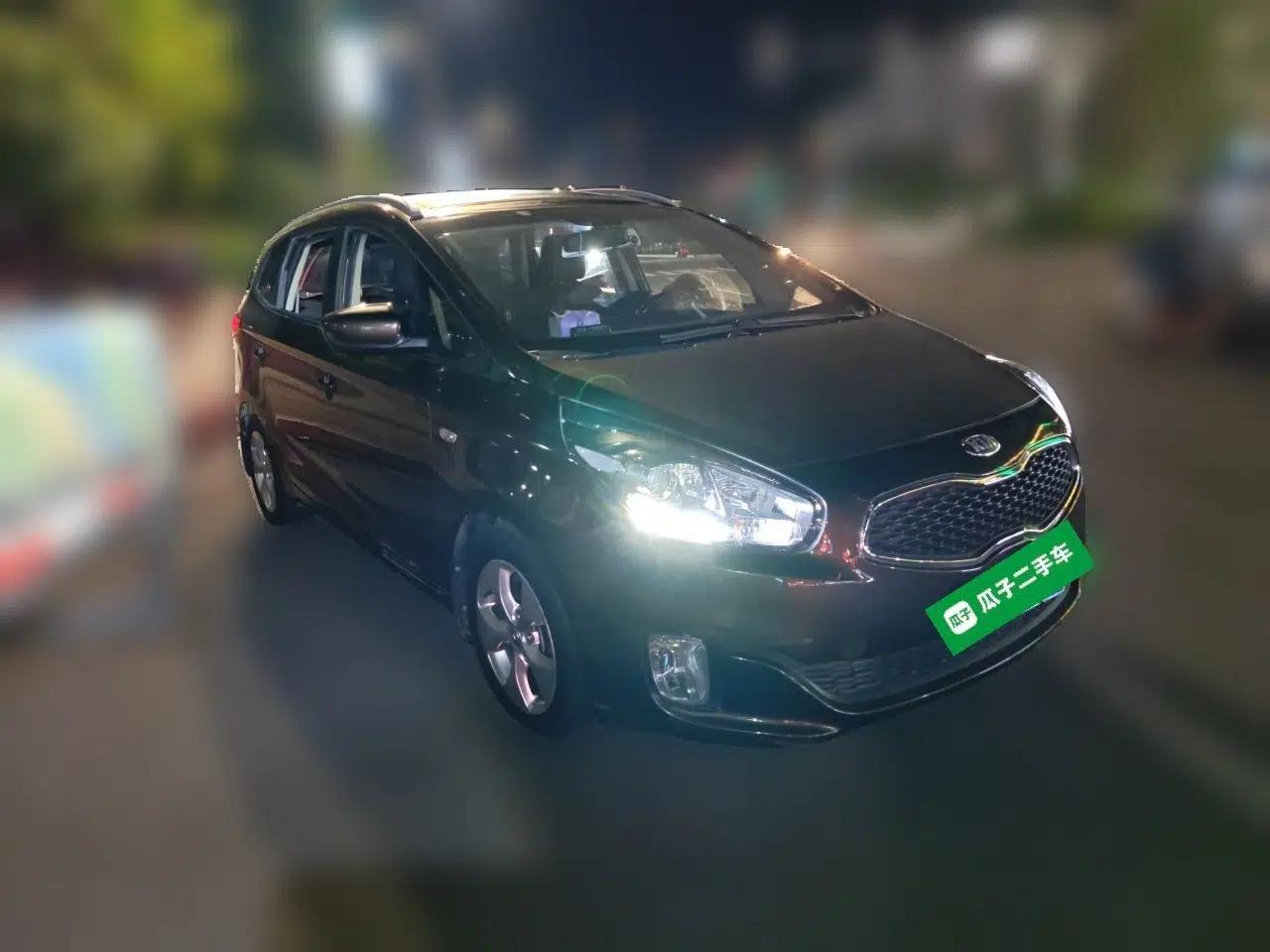 Kia Carens 2013 2.0L 7-Seater Automatic Standard Version China IV Standard — миниатюра 3