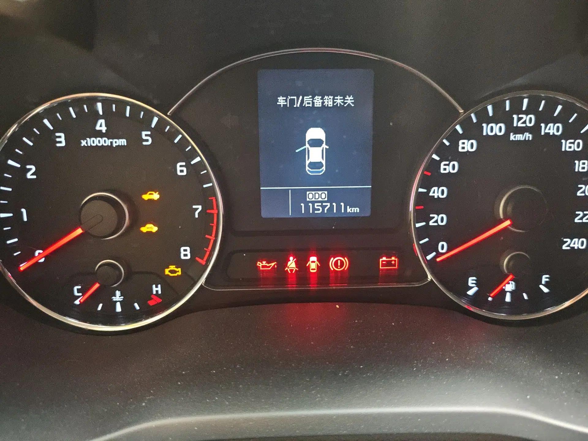 Kia K3S 2014 1.6L Manual GLS — миниатюра 13