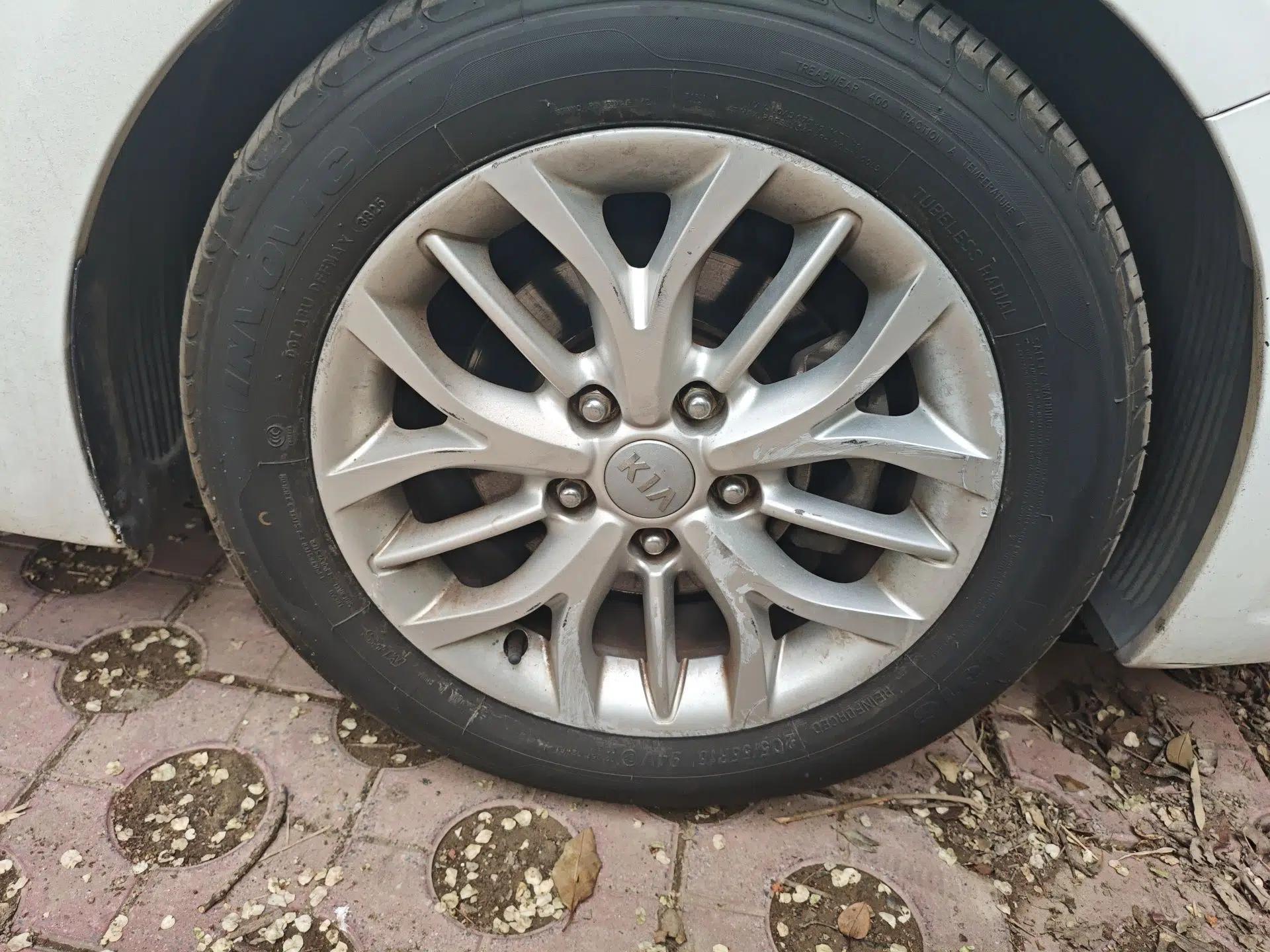 Kia K3S 2014 1.6L Manual GLS — миниатюра 8
