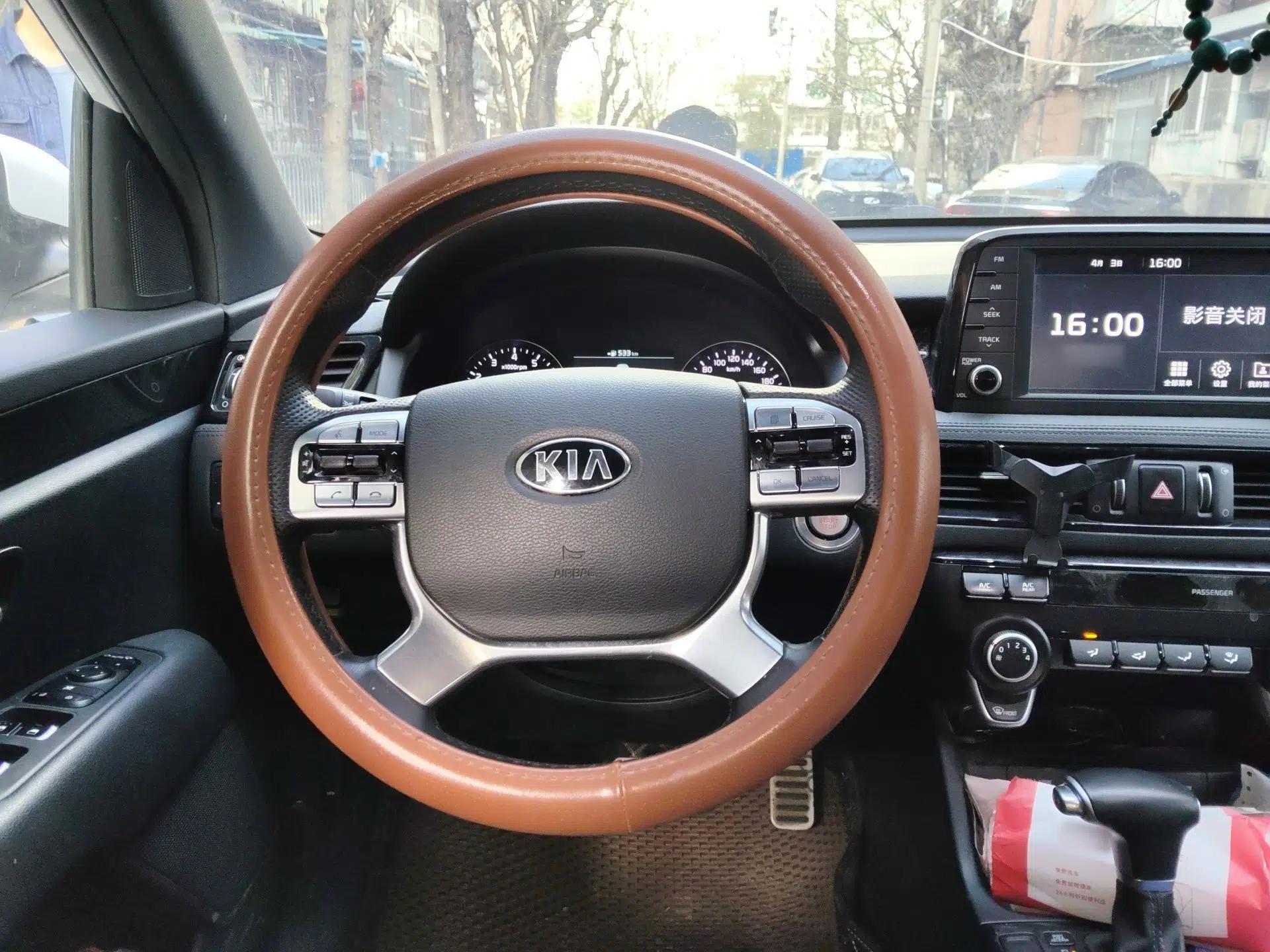 Kia KX7 2020 2.0T Automatic Two-Wheel Drive GLS 7-Seater — миниатюра 11
