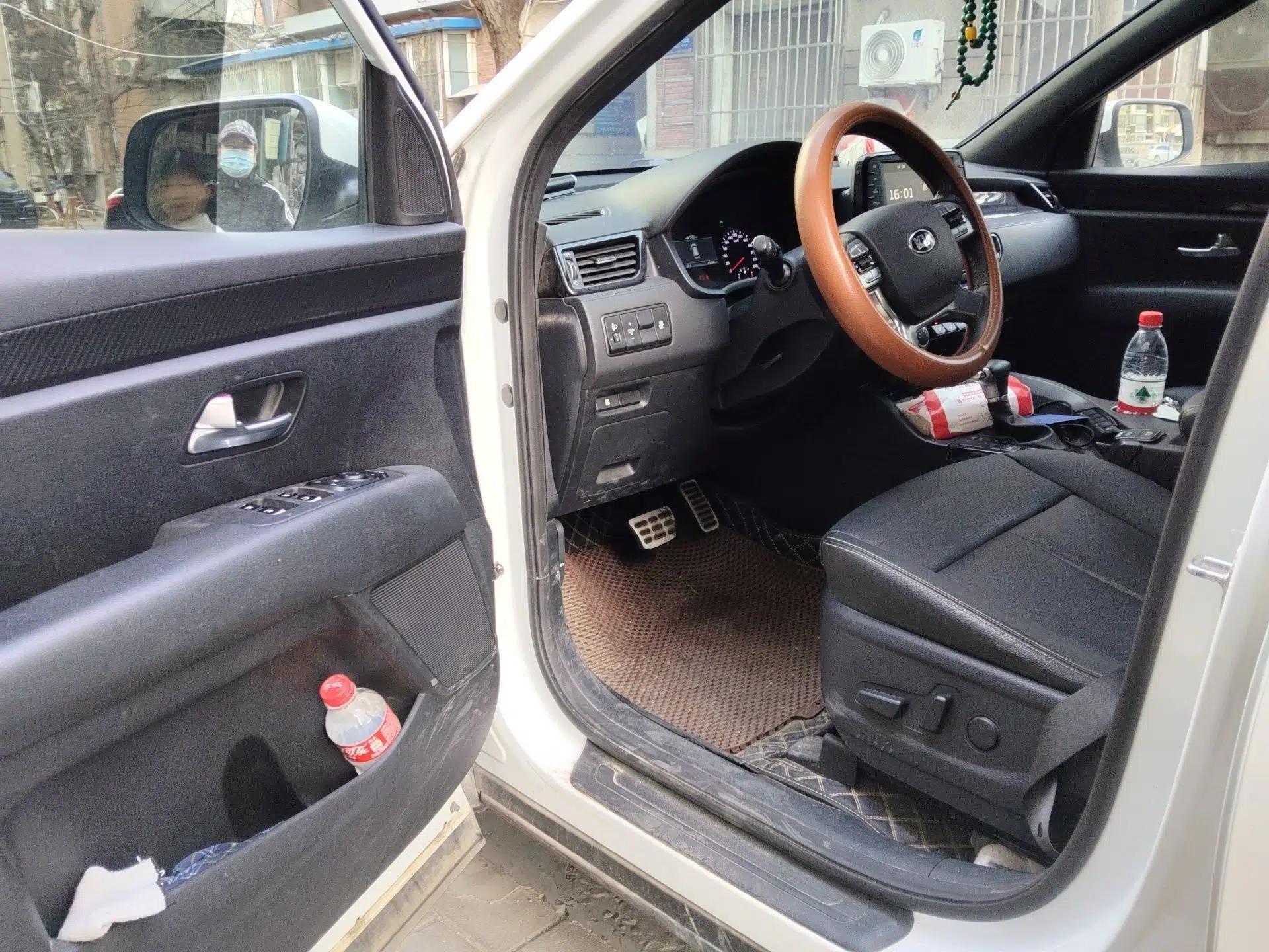 Kia KX7 2020 2.0T Automatic Two-Wheel Drive GLS 7-Seater — миниатюра 17