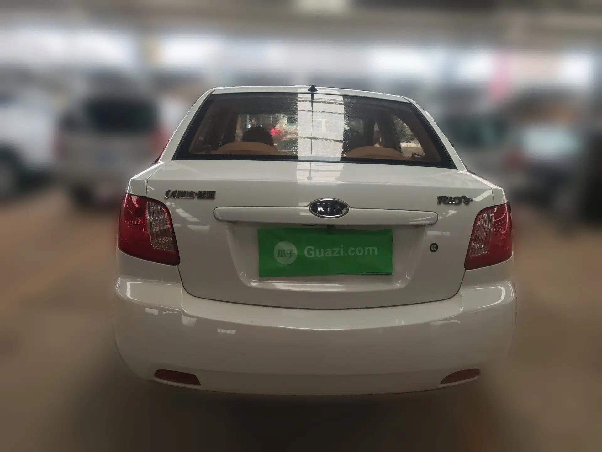 Kia Rio 2007 1.4L AT GL — миниатюра 5