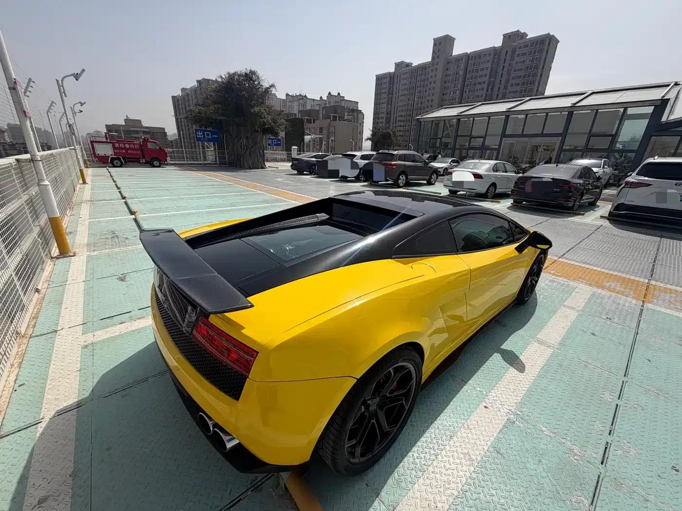 2011 Gallardo LP 560-4 Bicolore — миниатюра 5