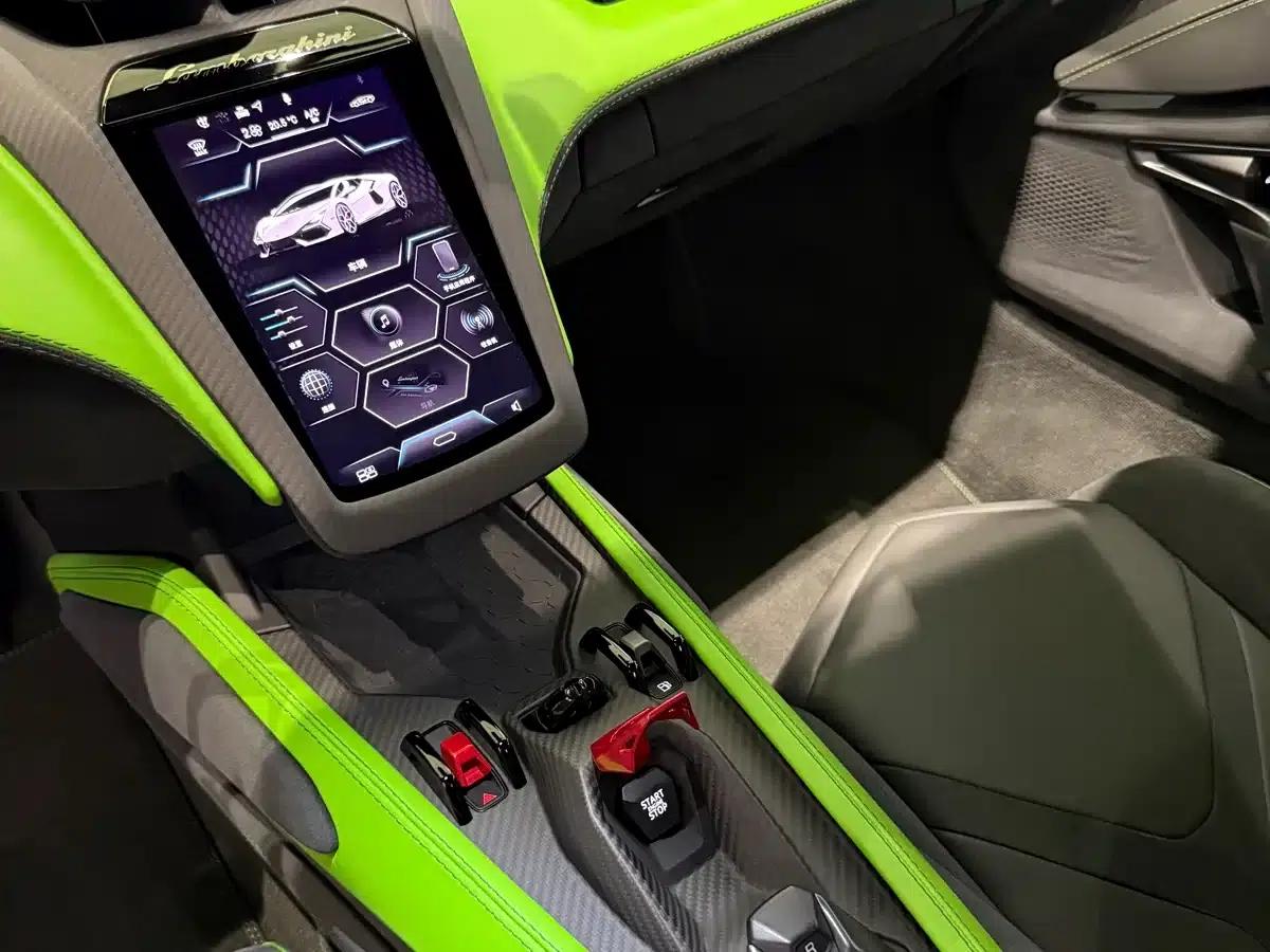 Revuelto 2023 6.5L PHEV Standard Edition — миниатюра 12