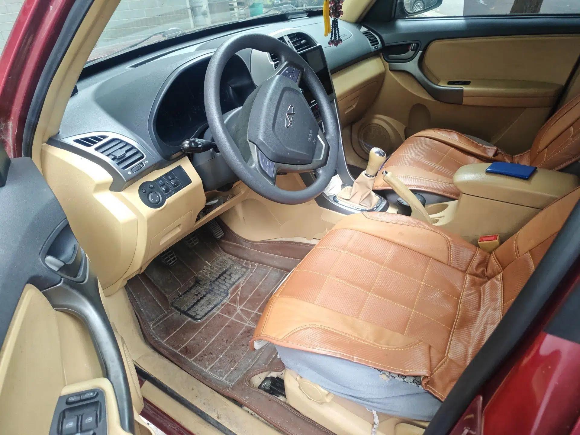 Chery Tiggo 2012 Elite Edition 1.6L Manual Comfort DVVT — миниатюра 16