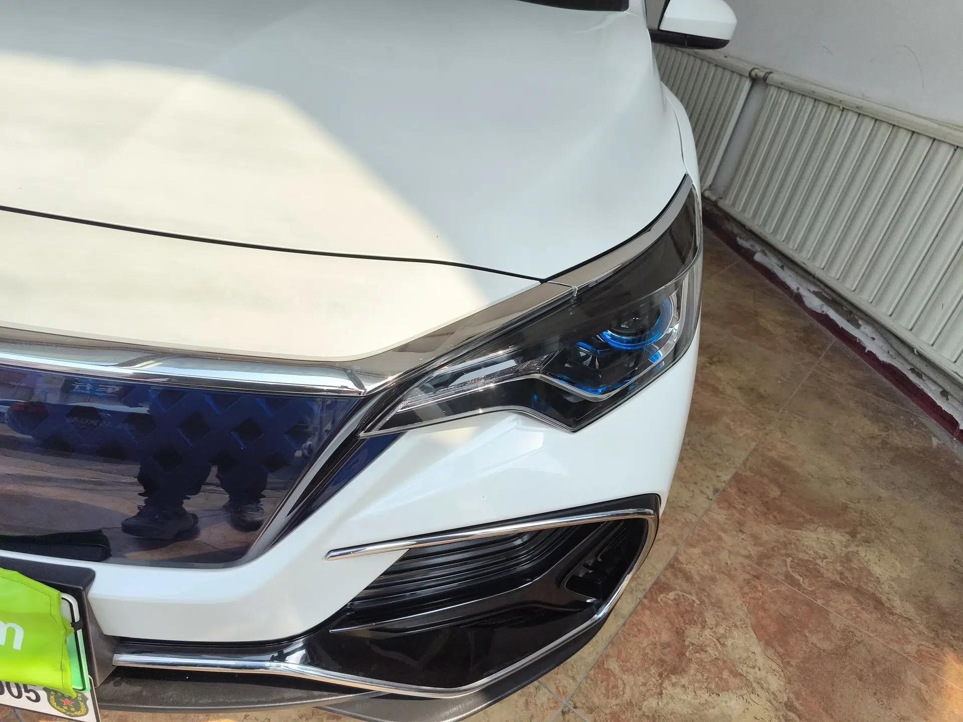 Venucia D60EV 2022 Standard Range Smart Drive Version — миниатюра 9