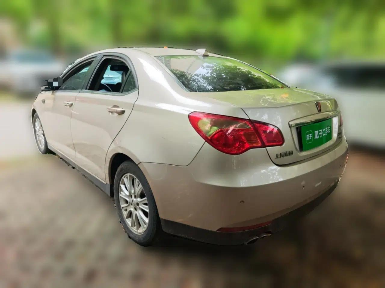 Roewe 550 2013 Classic Edition 550 1.8L Automatic Luxury Model — миниатюра 4