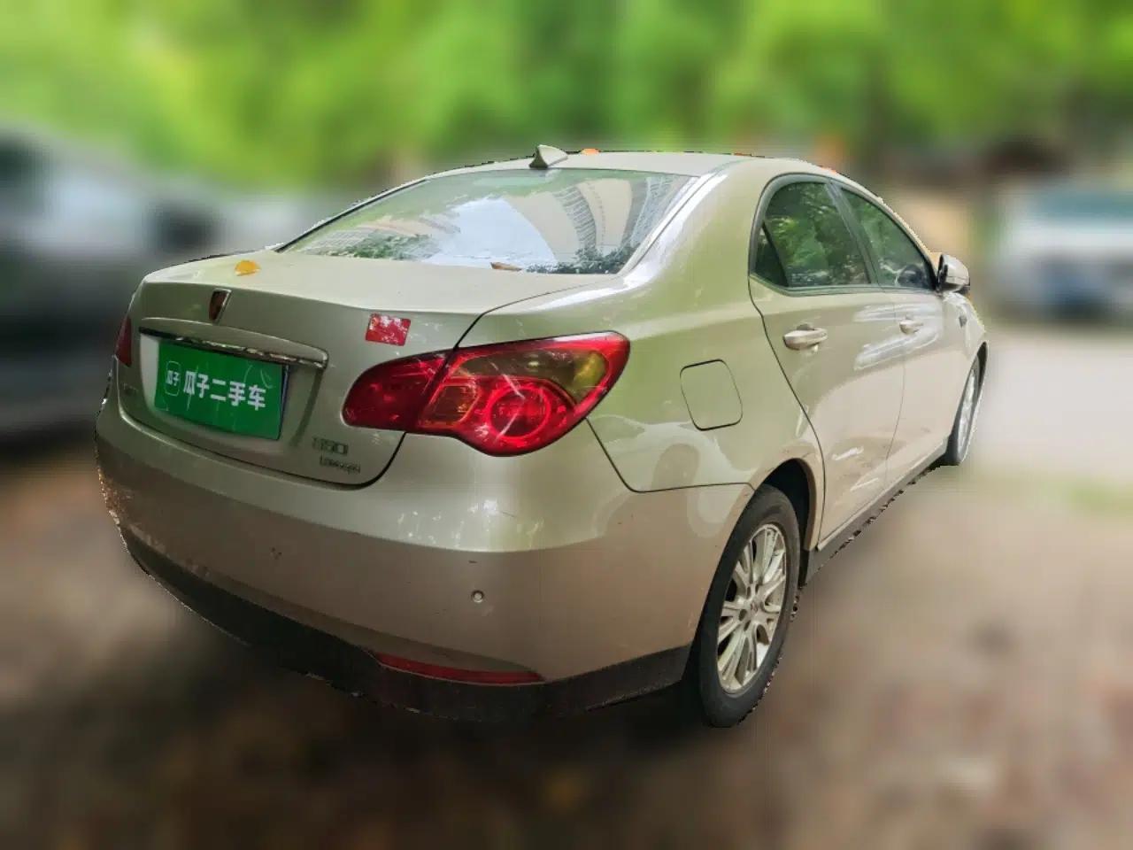 Roewe 550 2013 Classic Edition 550 1.8L Automatic Luxury Model — миниатюра 6