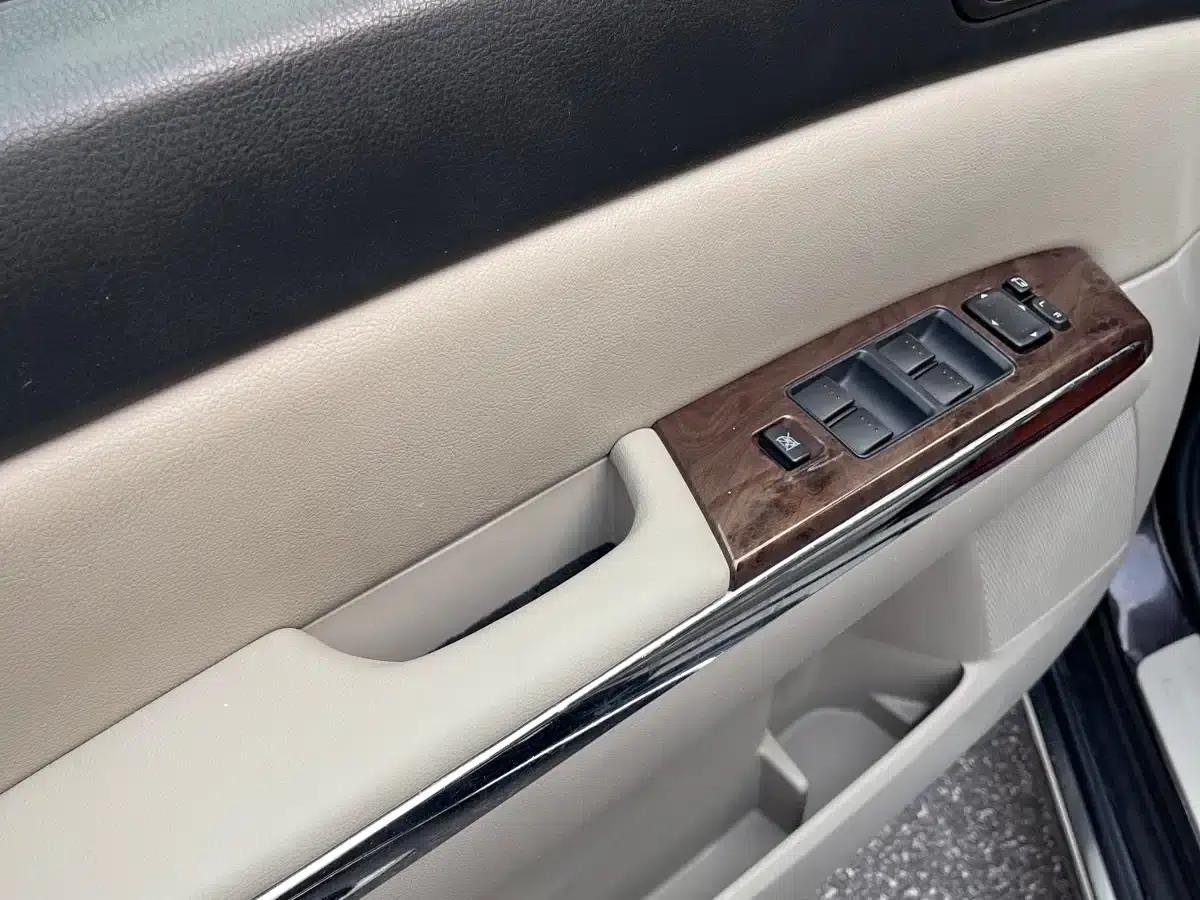 Mazda 8 2013 2.5L Supreme Edition — миниатюра 9