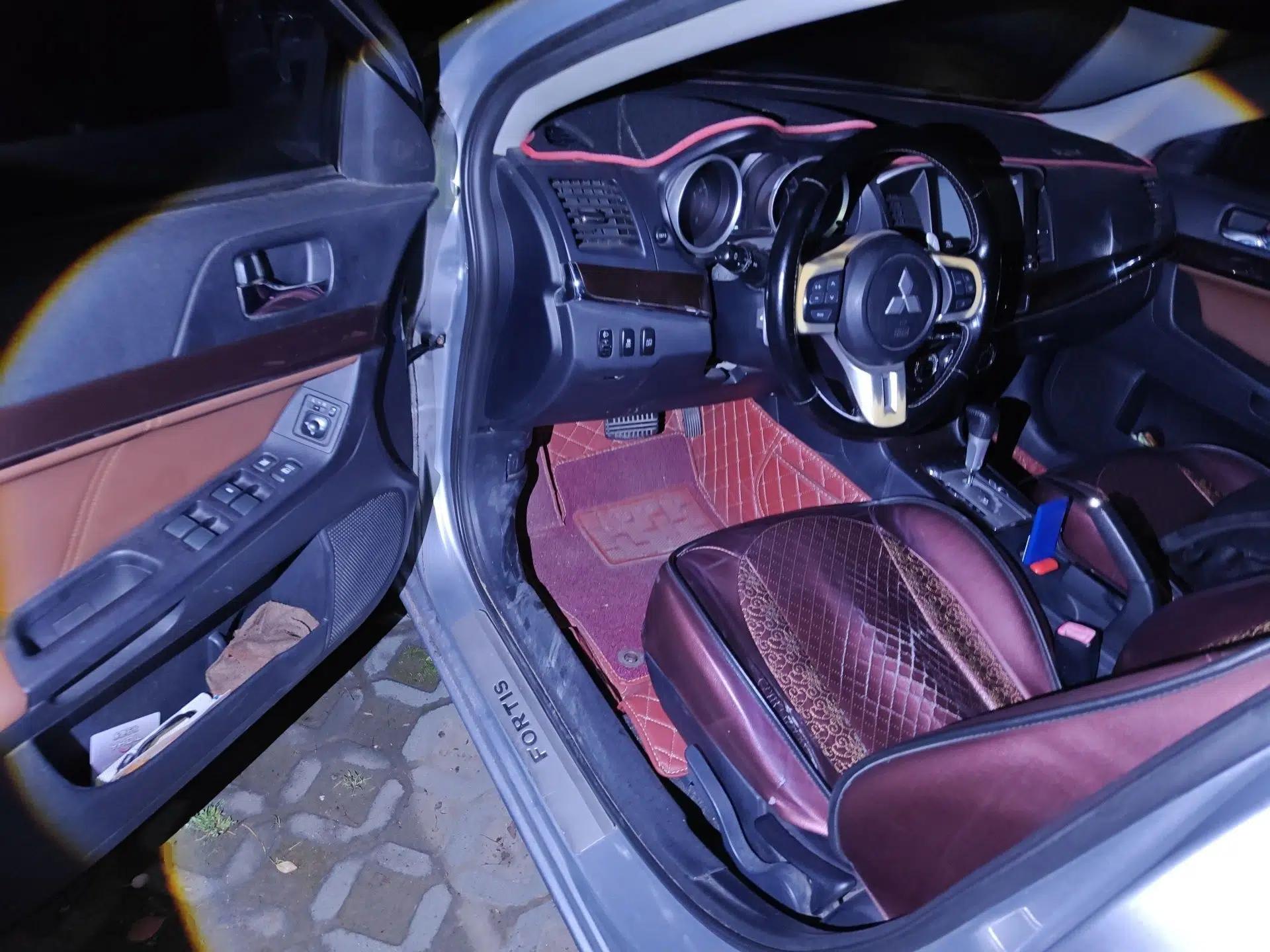 Mitsubishi Lancer Fortis 2013 1.8L Automatic Luxury Model China V Standard — миниатюра 17