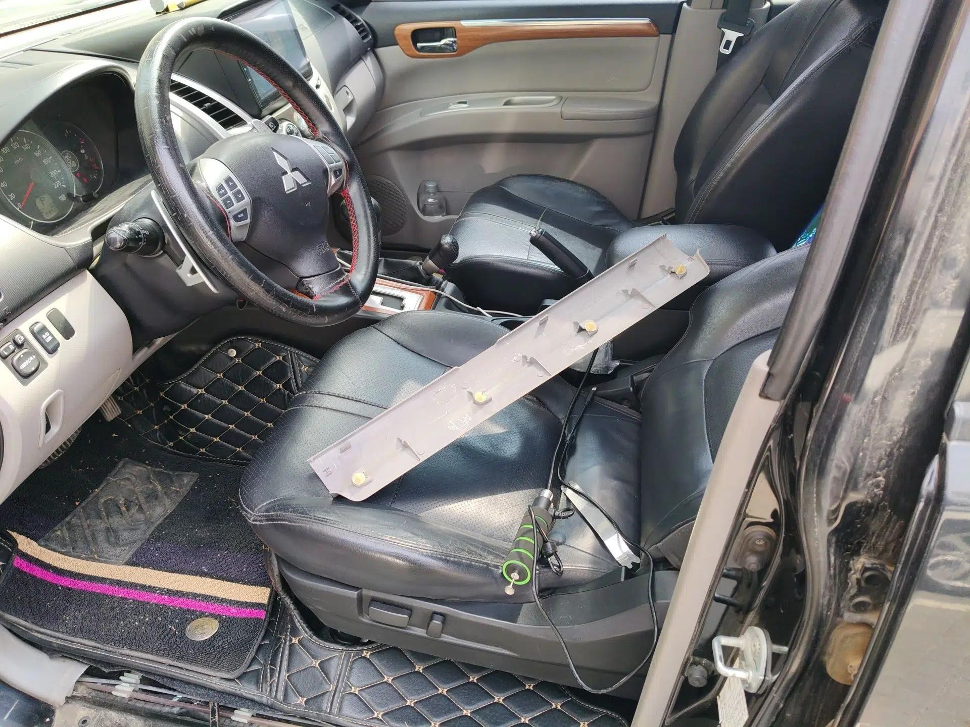 Mitsubishi Pajero Sport 2011 3.0L Luxury Navigation Edition — миниатюра 16