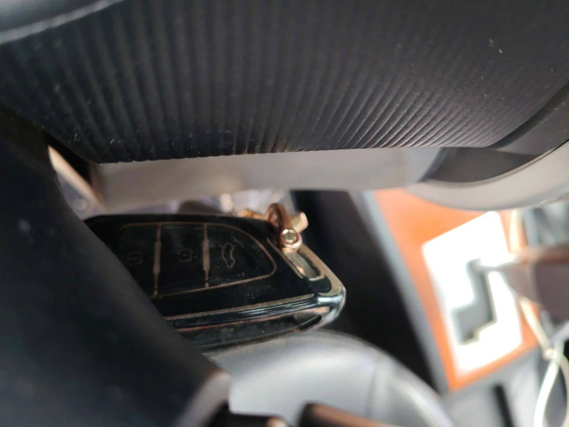 Mitsubishi Pajero Sport 2011 3.0L Luxury Navigation Edition — миниатюра 9